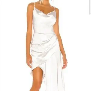 Elliatt scalloped faith dress hot sale